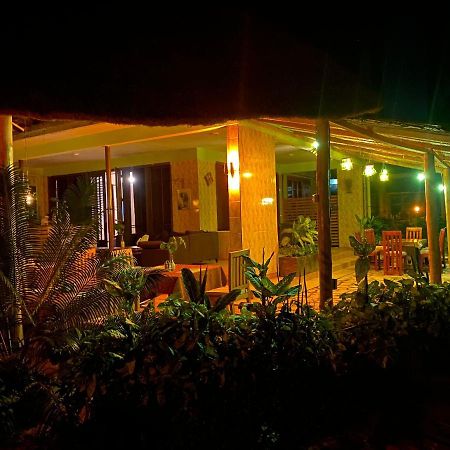 Afro Smile Hotel & Guest House - จินจา ภายนอก รูปภาพ